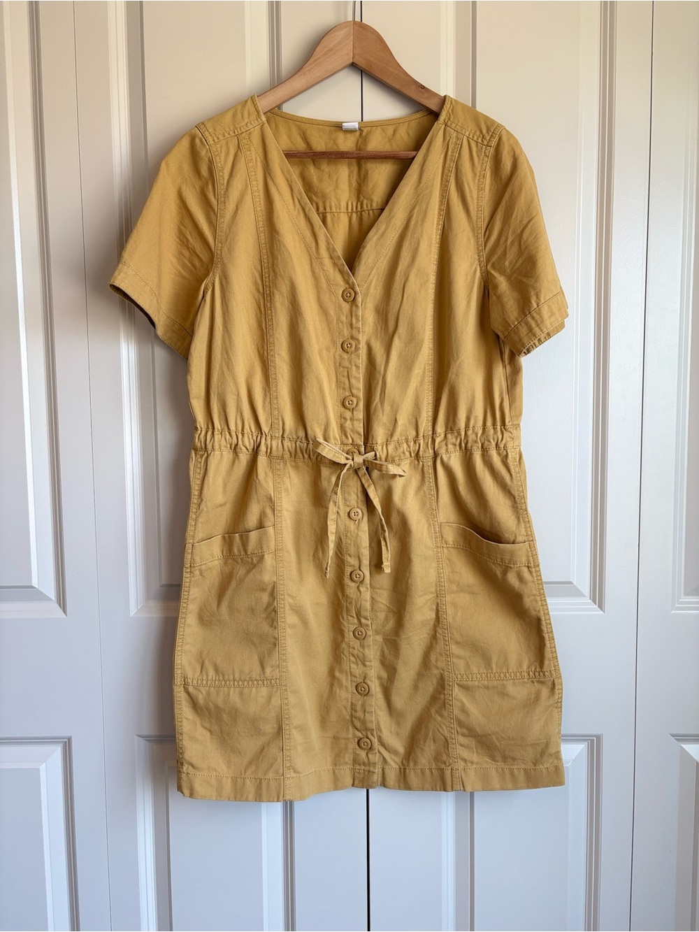 Old Navy Gold Button Front Short Sleeve Shirt Dress Size Medium Teacher Sunny